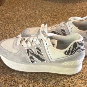 New Balance White and Gray Sneakers